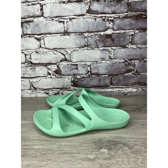 CROCS Iconic Comfort Green Rubber Slides Light Flats Sandals Women Sz 6M US/36EU - Picture 9 of 15